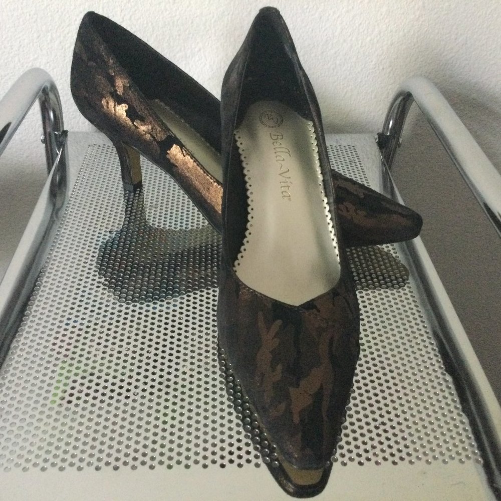 Bella Vita Women's Wow Dress Pump